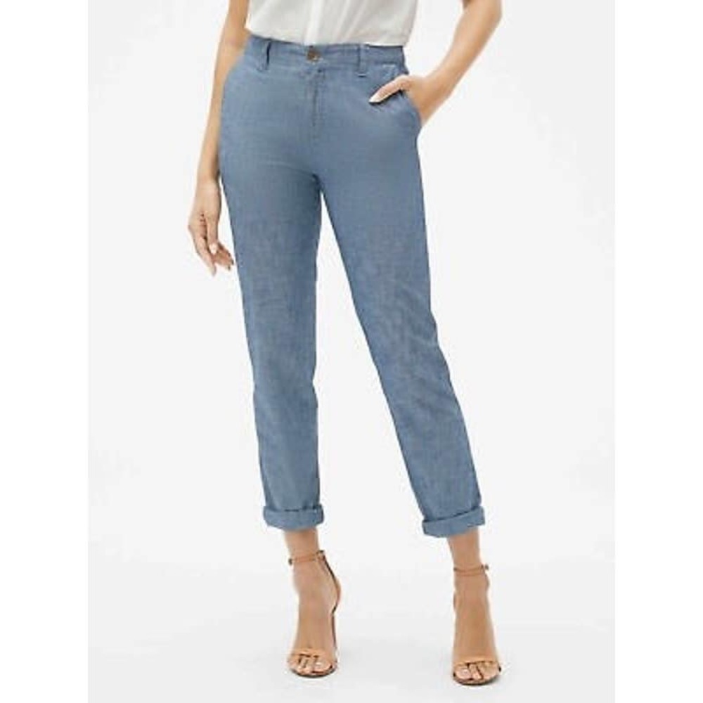 ON HOLD Gap Girlfriend Khaki in Chambray